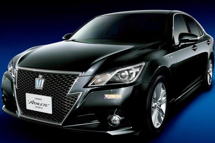 Toyota Crown rental service for wedding in Dhaka, Bangladesh