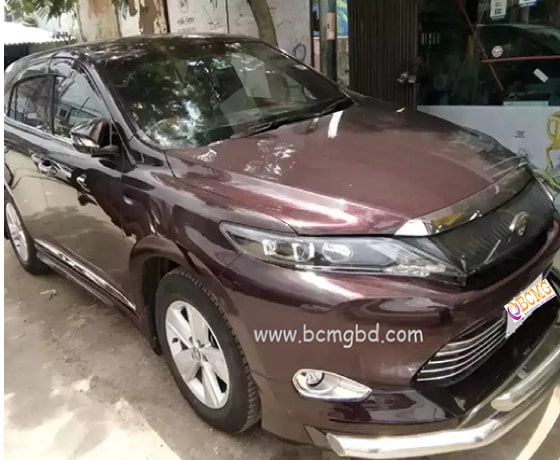 Luxurious car hire in Ramna Dhaka