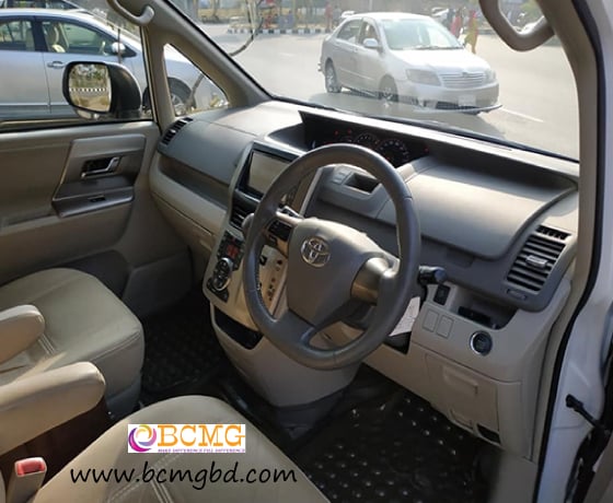 Luxurious car service in Chapai Nawabganj,Dhaka,Bangladesh