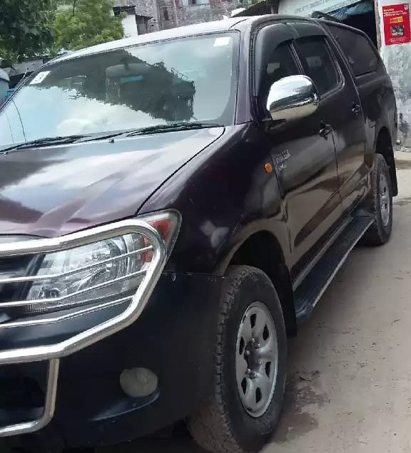 Rent a car service in Dakhinkhan Dhaka