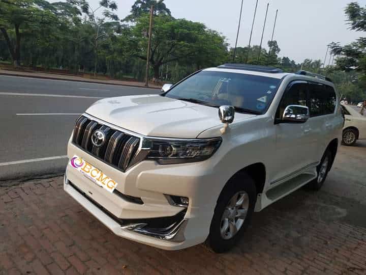 Vip car rent in Paltan Dhaka