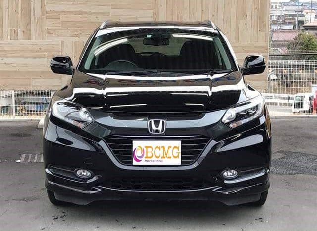 Honda 4 seat Vezel 2015 Crossover on Hire for Eid Transport From Dhaka