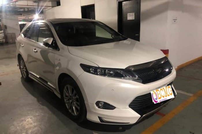 Get and Enjoy Luxurious Toyota Harrier SUV Rental in Kotwali Dhaka