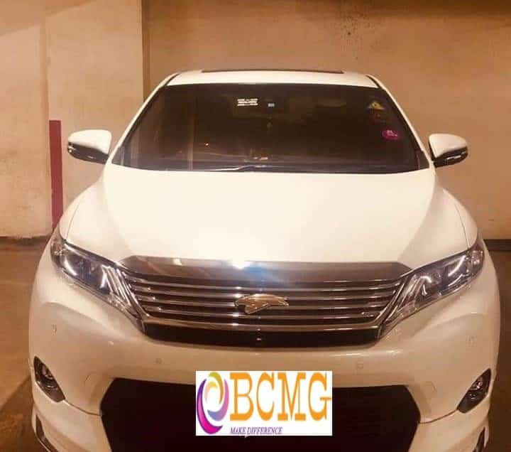 Vip car rent in Banani Dhaka