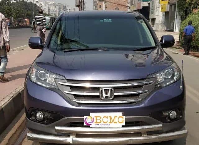 Get Honda Vezel Crossover On Rental Service In Sabujbagh Dhaka