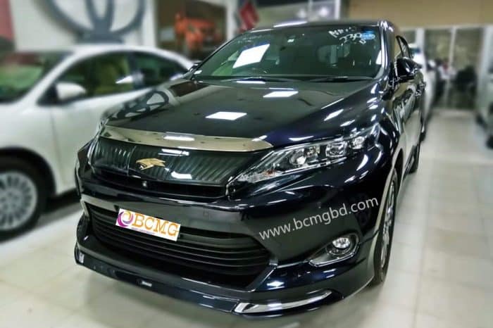 Get and Enjoy Luxurious Toyota Harrier SUV Rental in Tejgaon Dhaka