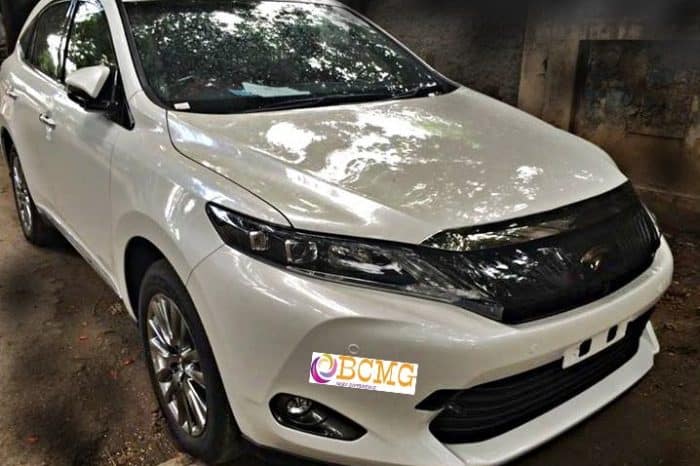 Get and Enjoy Luxurious Toyota Harrier SUV Rental in Turag Dhaka