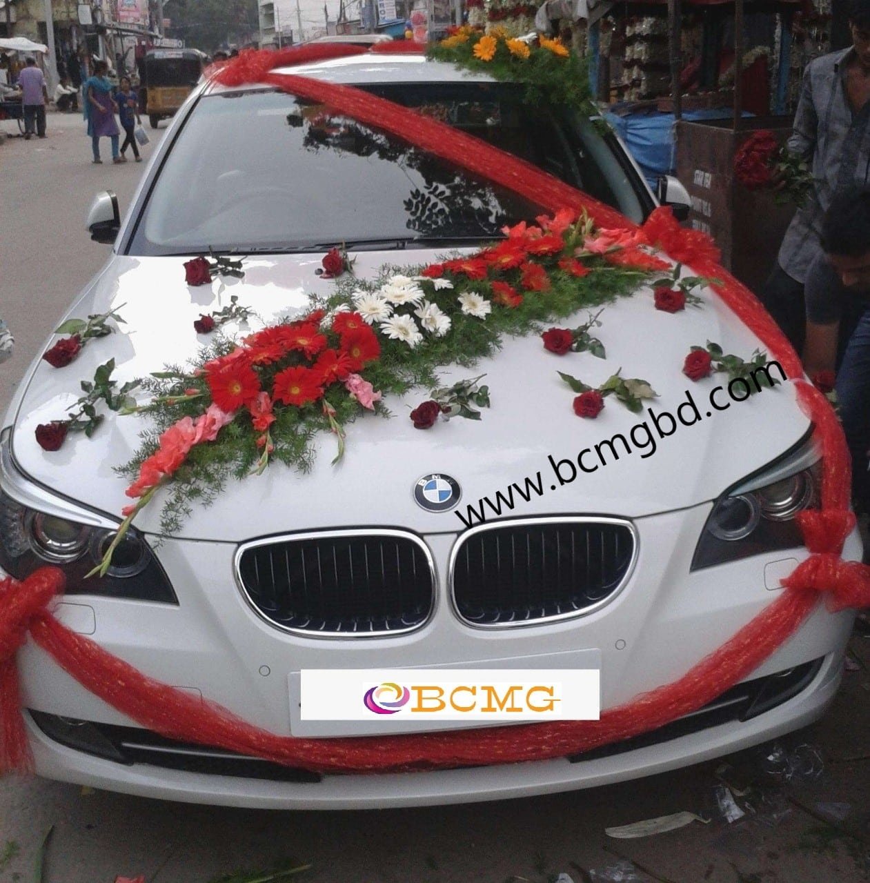 exclusive car provider in Bangshal Dhaka