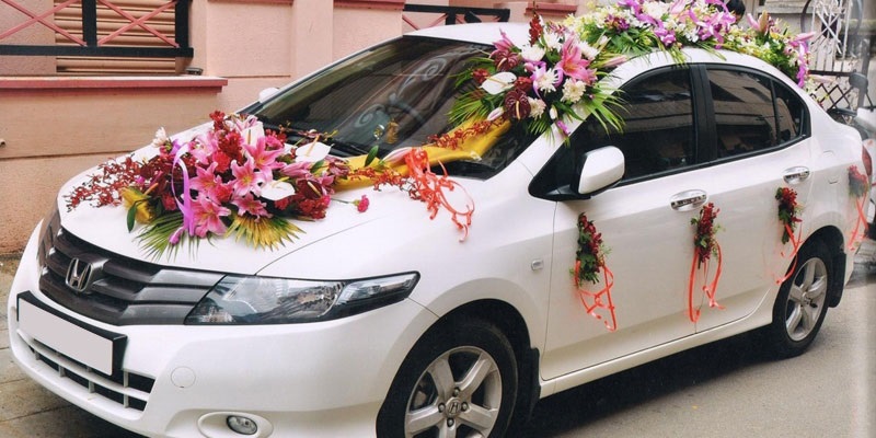 Luxurious wedding car service in Dhaka