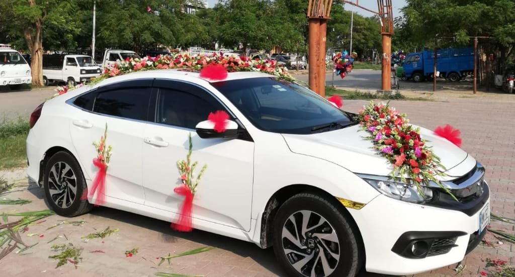 Wedding Car Rental Service in Uttara. The Best Collection of gorgeous, prestigious & Exclusive Tourist Bus , Wedding Car, Luxury Car