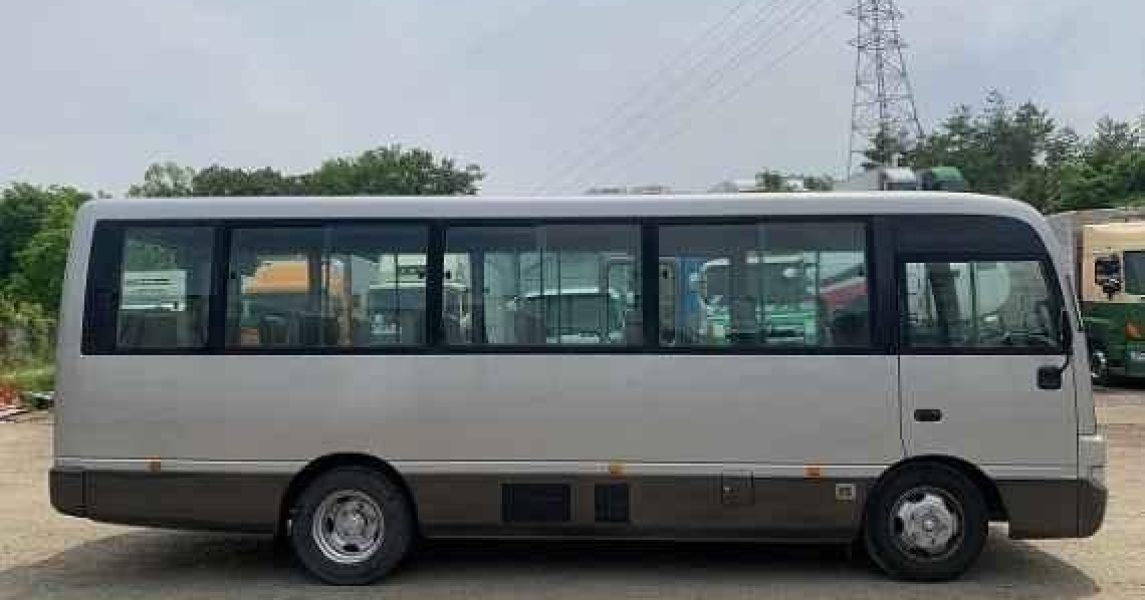 AC tourist mini bus service