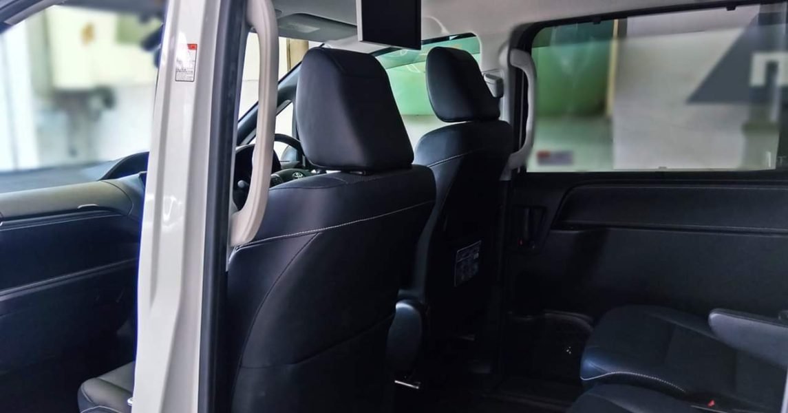 Vip car hire service in Adabar Dhaka