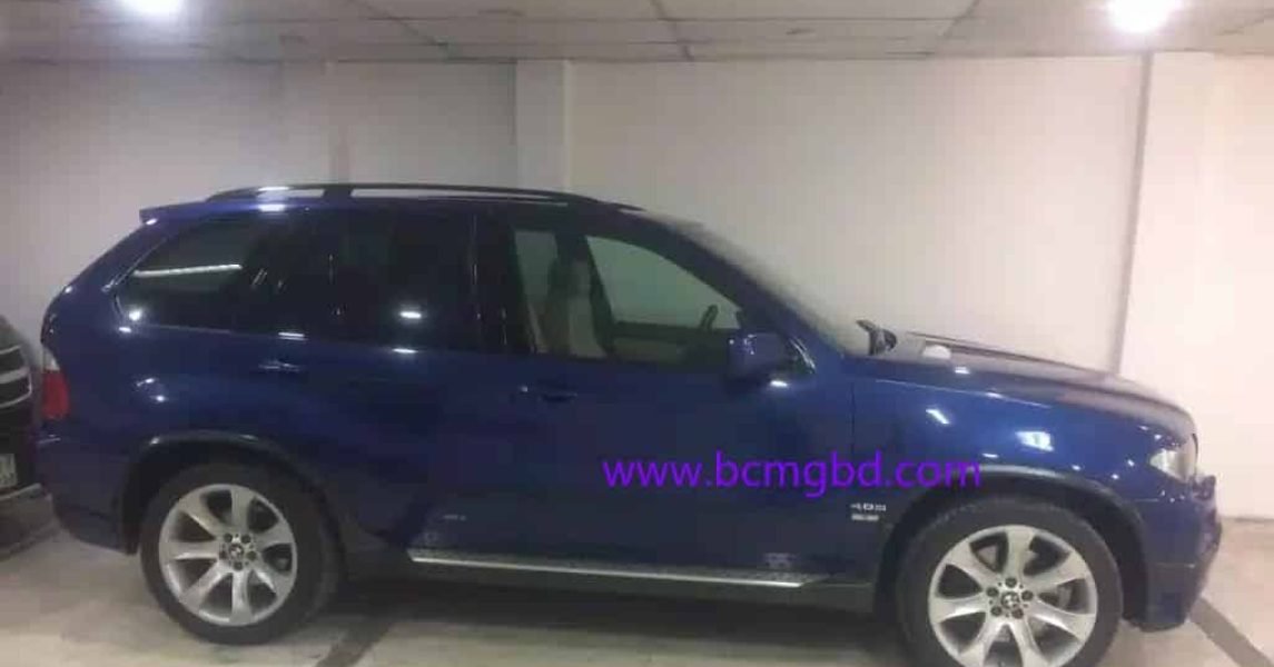 Car hire for vip in Kadamtoli Dhaka