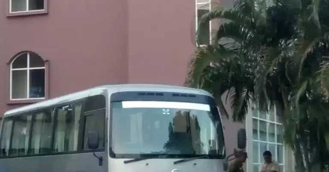 Tourist Bus Rent gulshan Dhaka Bangladesh