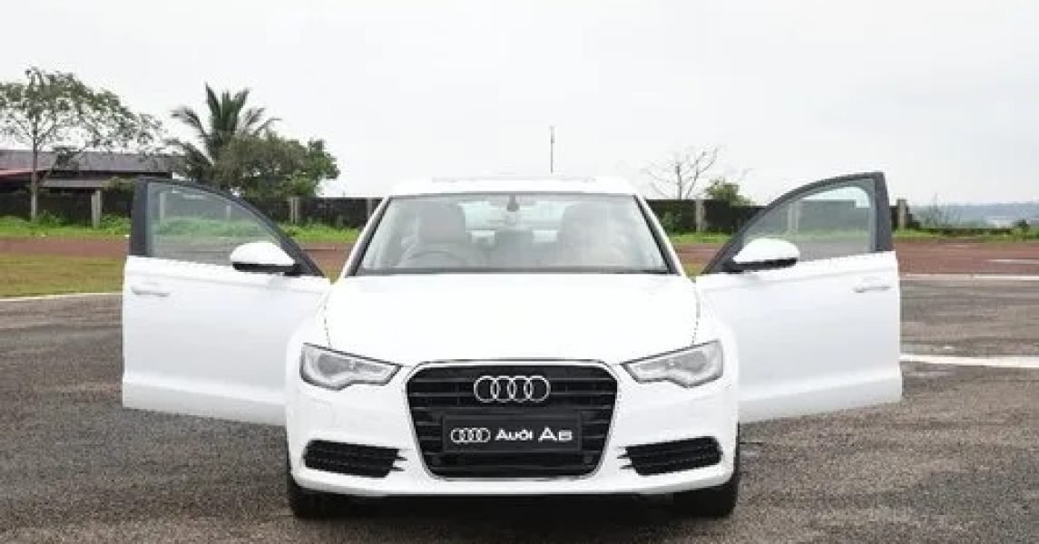 Online audi car rental service in Dhaka
