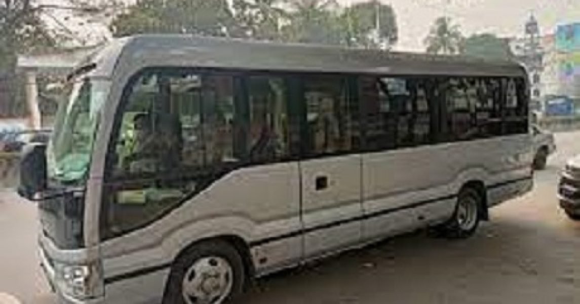 Tourist Bus Booking in Badda Dhaka Bangladesh. Nissan Civilian Daily, Weekly, Monthly AC Mini Bus Service in Uttara Dhaka Bangladesh