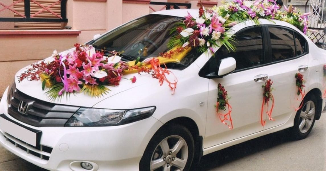 Wedding Car Booking in Gulshan Dhaka Bangladesh. We Also Provide Luxury Car on rent Daily, Weekly, Monthly Service  All Variants of Cars & Coaches