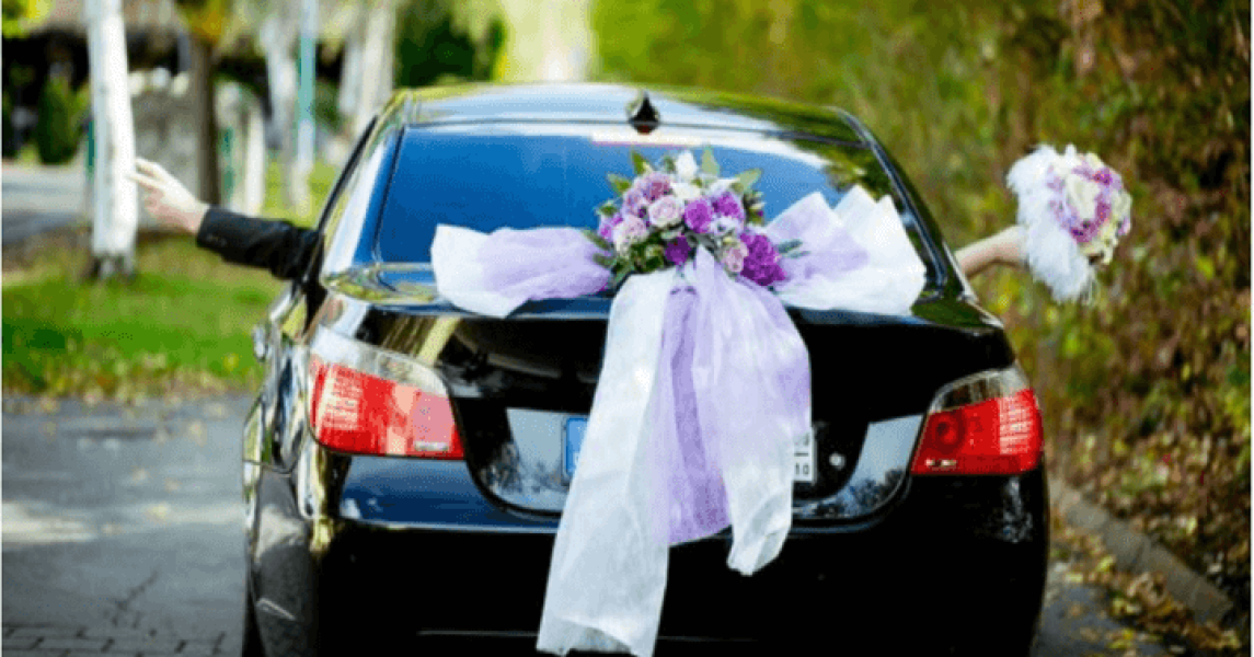 Luxurious Mercedes Benz Car For Wedding in Bangladesh
