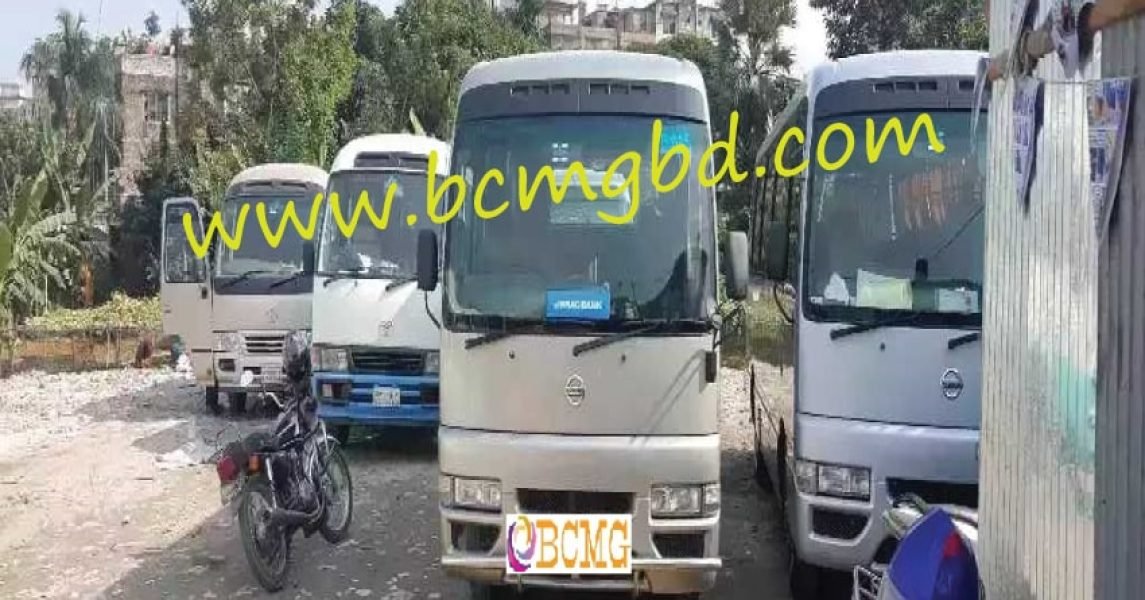 Bus hire in Dakhinkhan