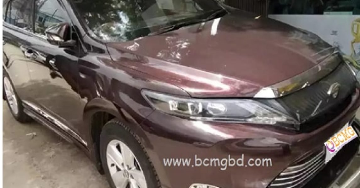 Luxurious car hire in Ramna Dhaka