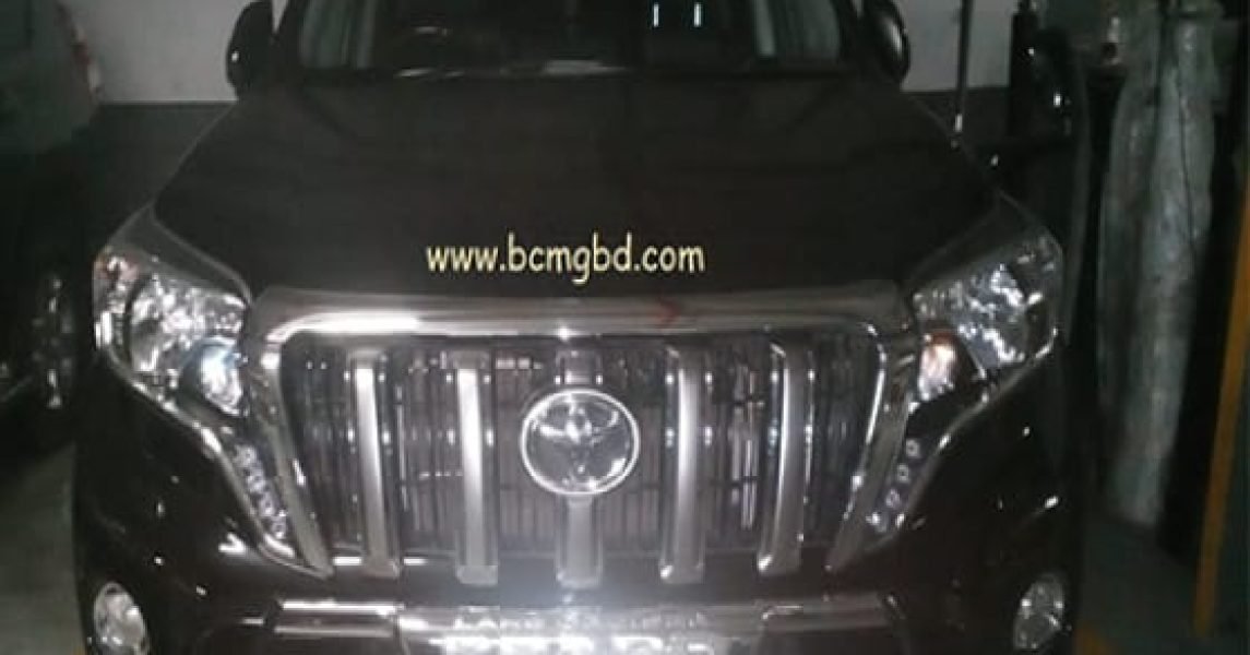 Monthly car rental service in Kadamtoli Dhaka