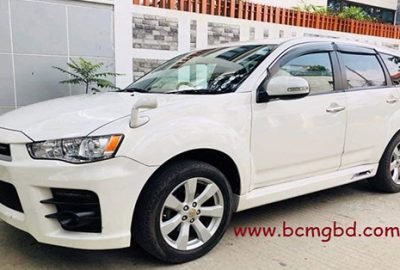 Outstandingly professional tour bus Hire