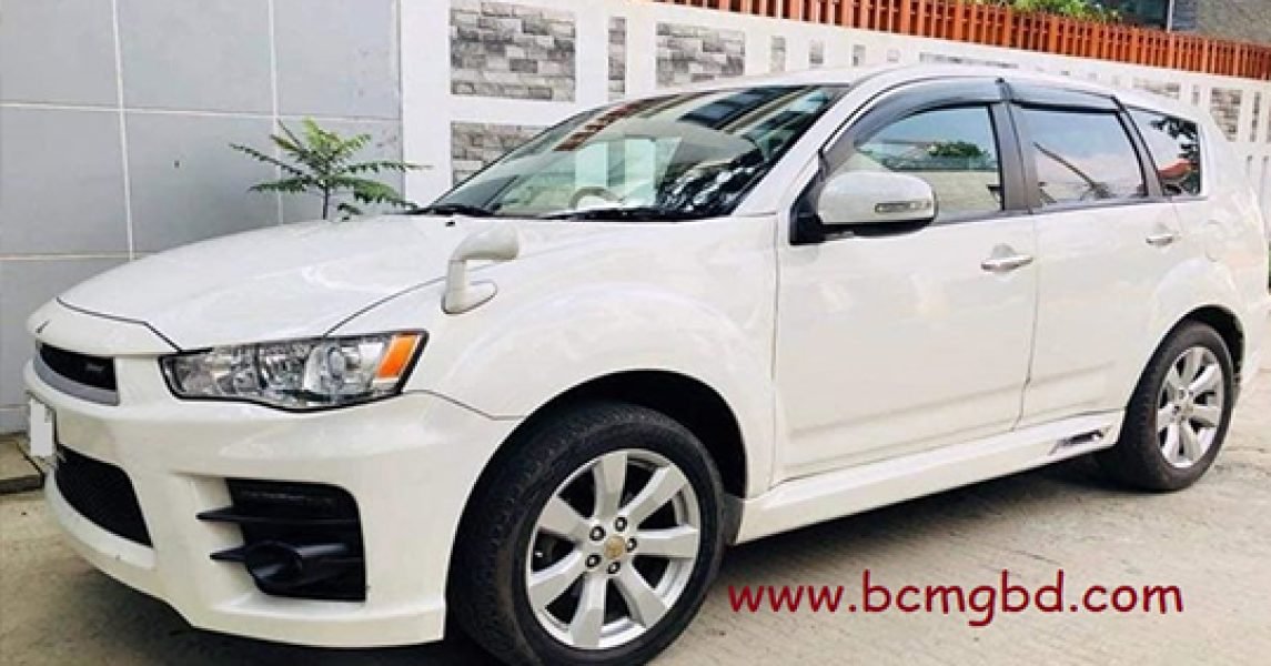 Outstandingly professional tour bus Hire